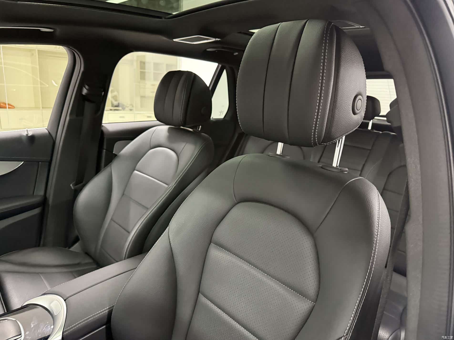 Mercedes-Benz GLC, 2020 12