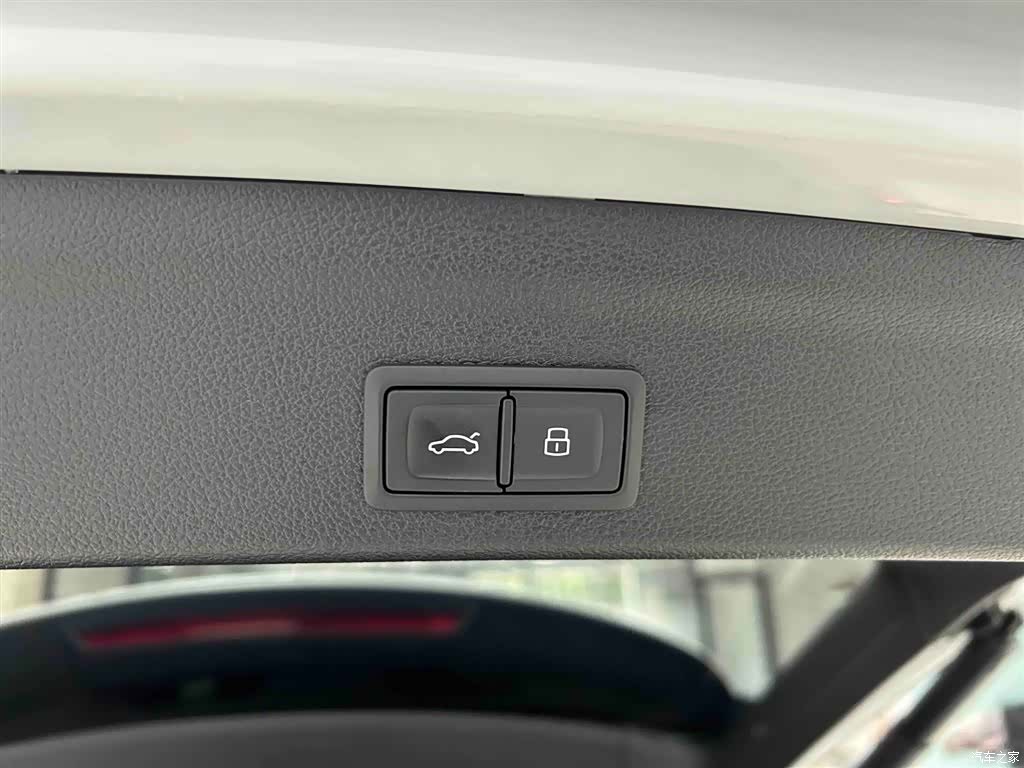 Audi Q3, 2023 17