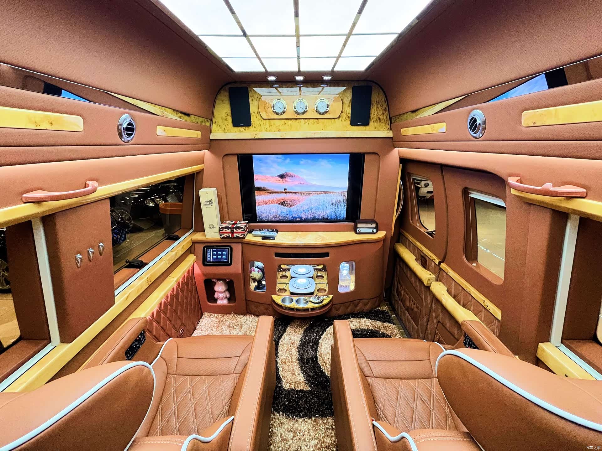 Ford E350, 2016 22