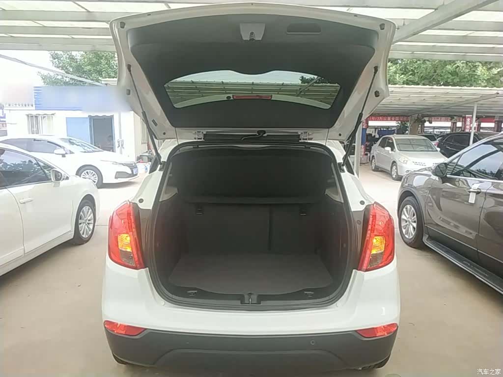 Buick Encore, 2019 19
