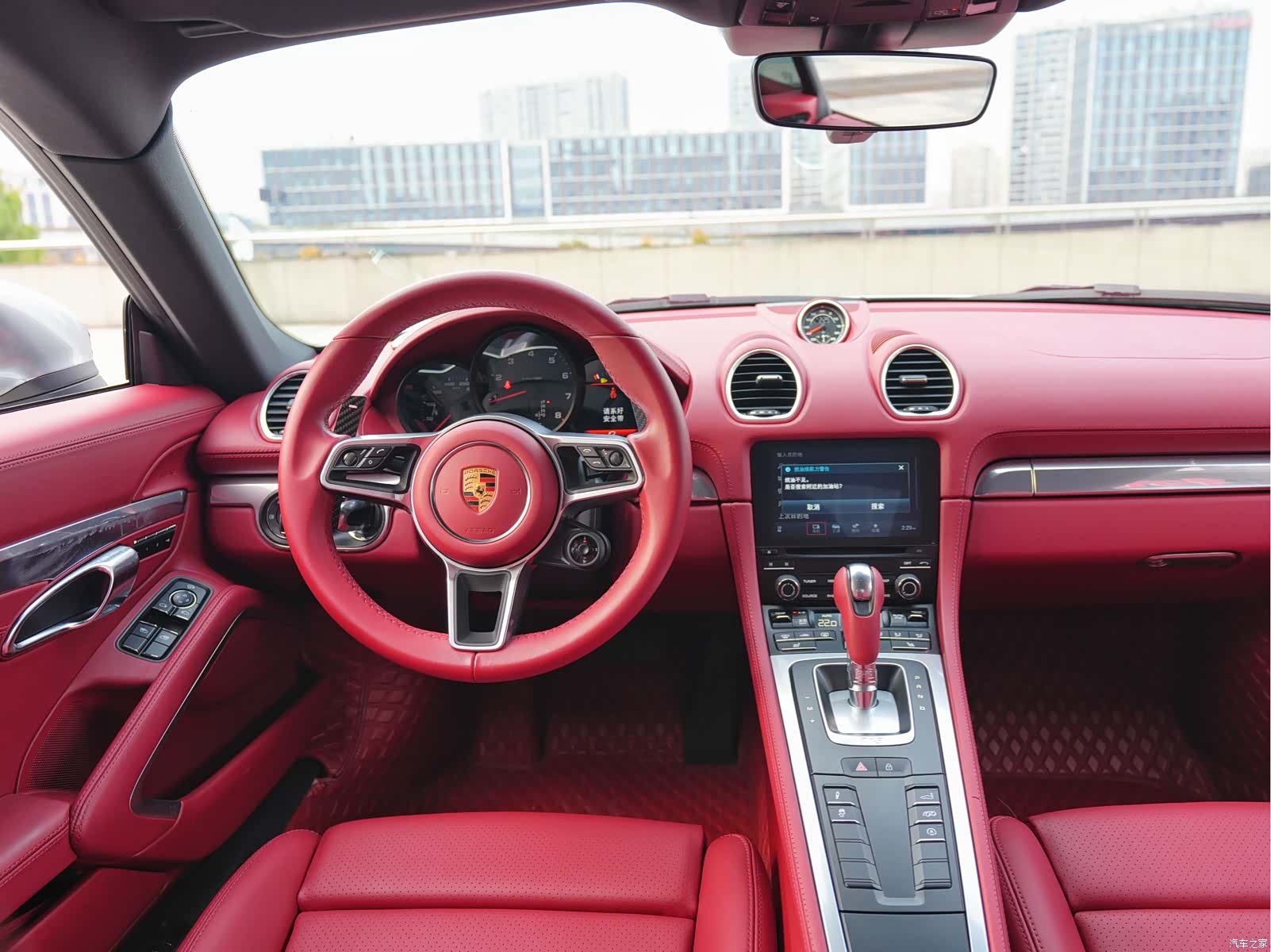 Porsche Cayman, 2022 11