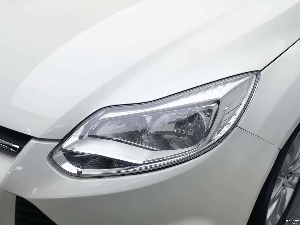 Ford Focus, 2014 7
