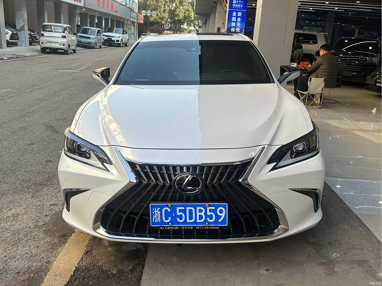 Lexus ES, 2024 2