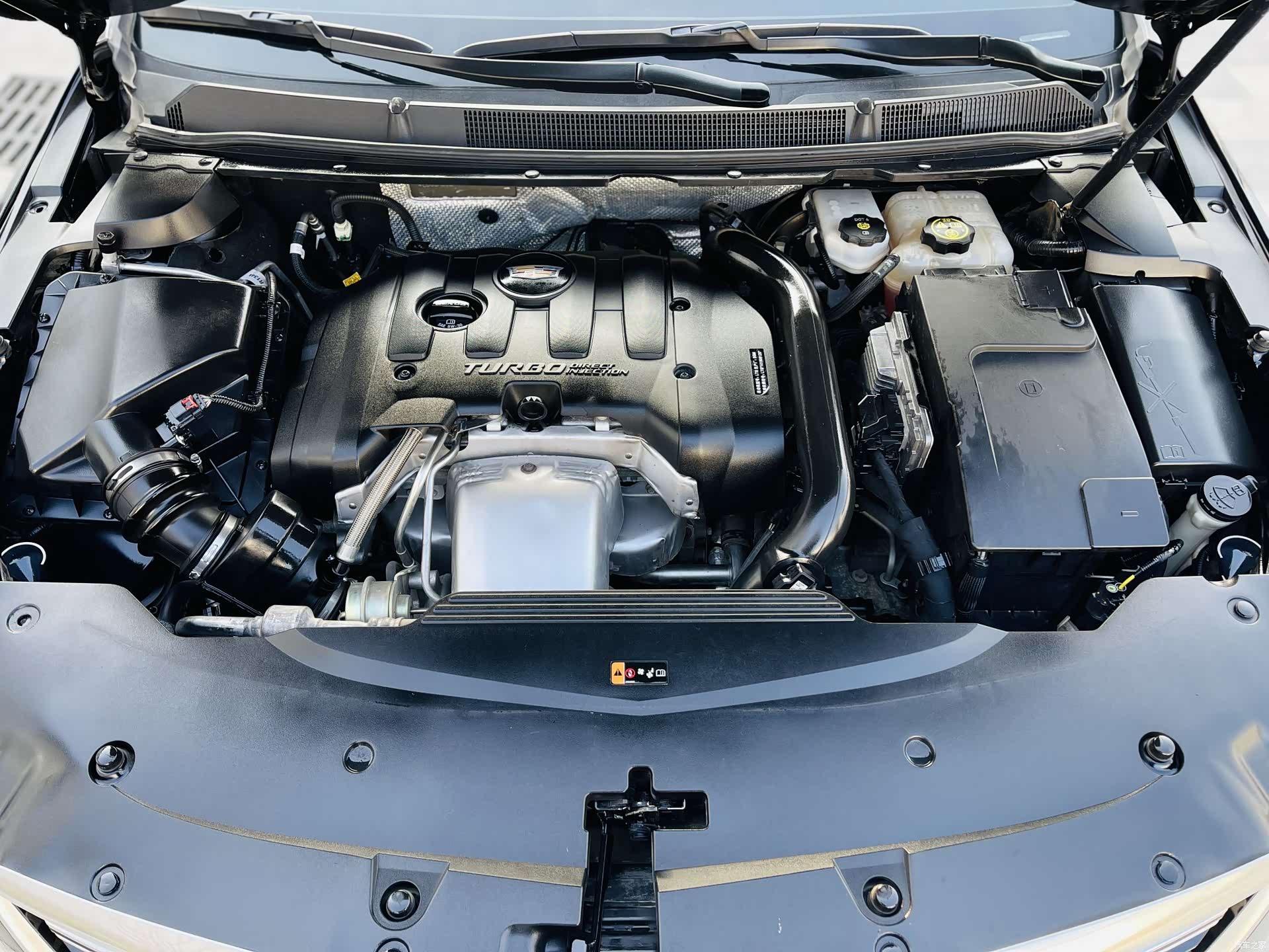 Cadillac XTS, 2018 18