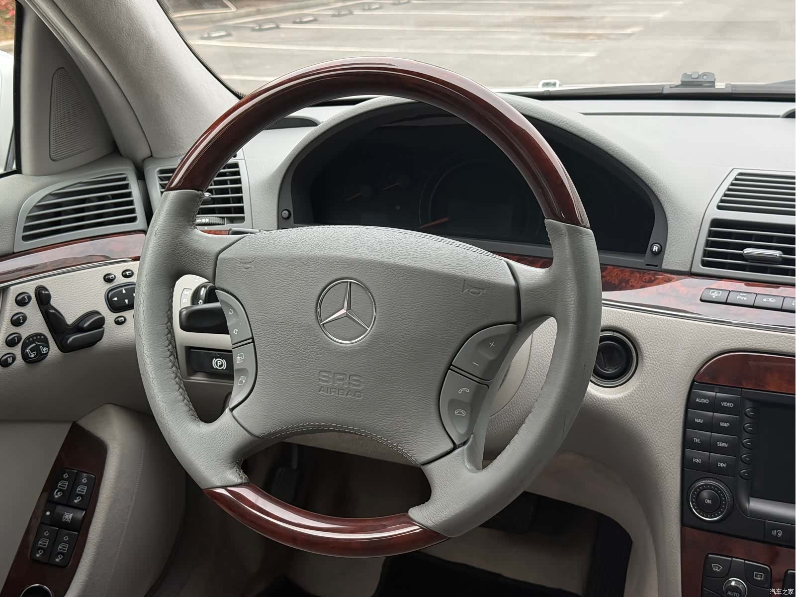 Mercedes-Benz S-Class, 2004 14