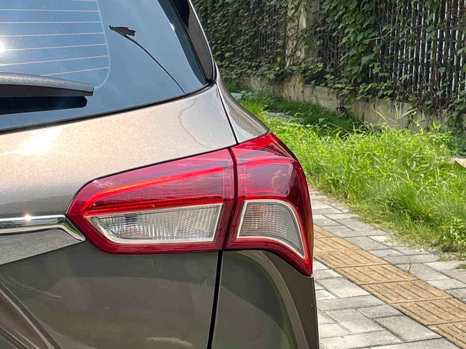Buick Angkewei Plus Buick Angkewei Plus