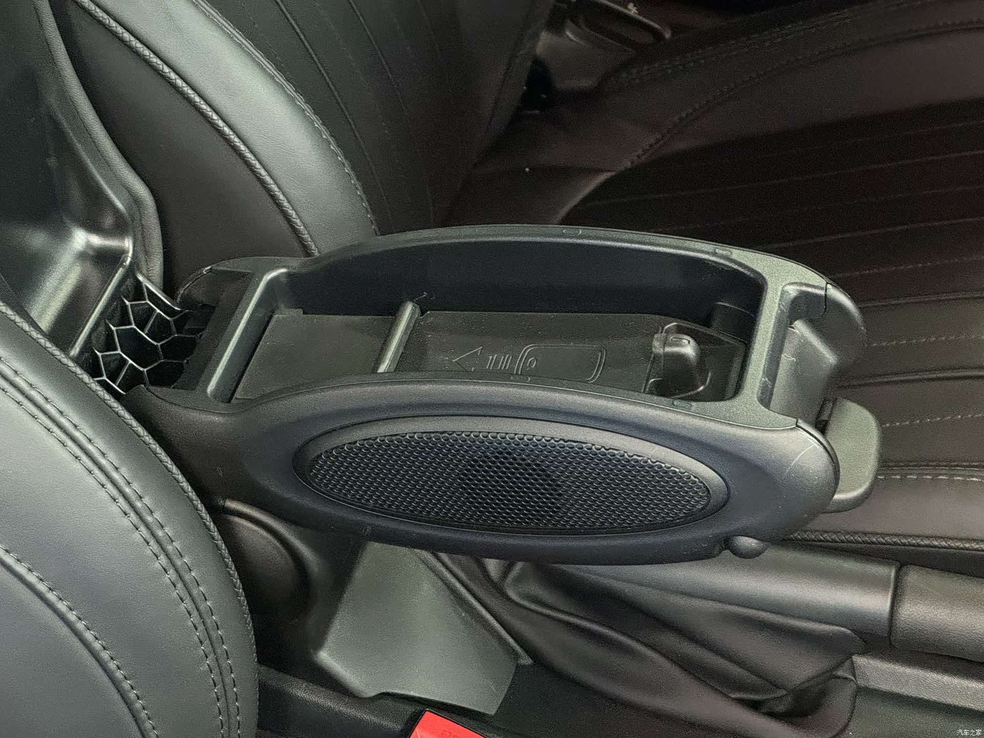 Mini Cooper, 2024 11