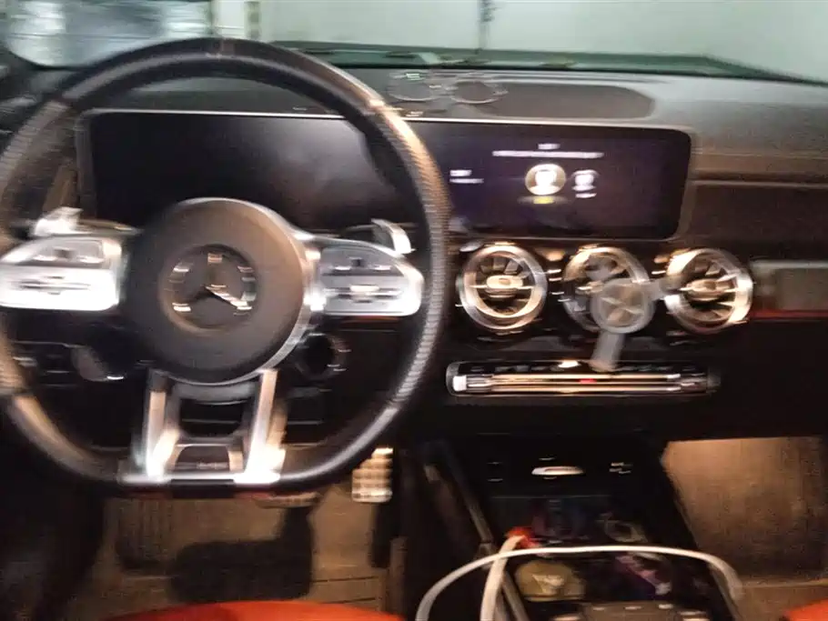 Mercedes-Benz GLB AMG