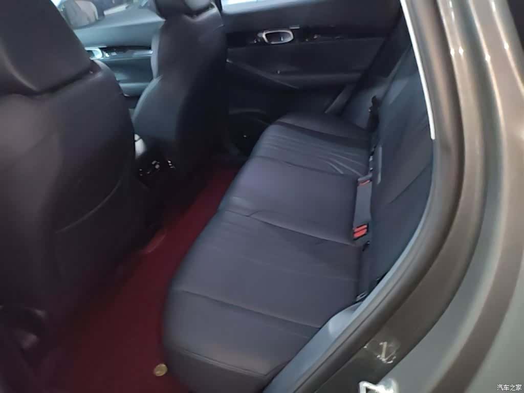 Geely Galaxy E5, 2024 17