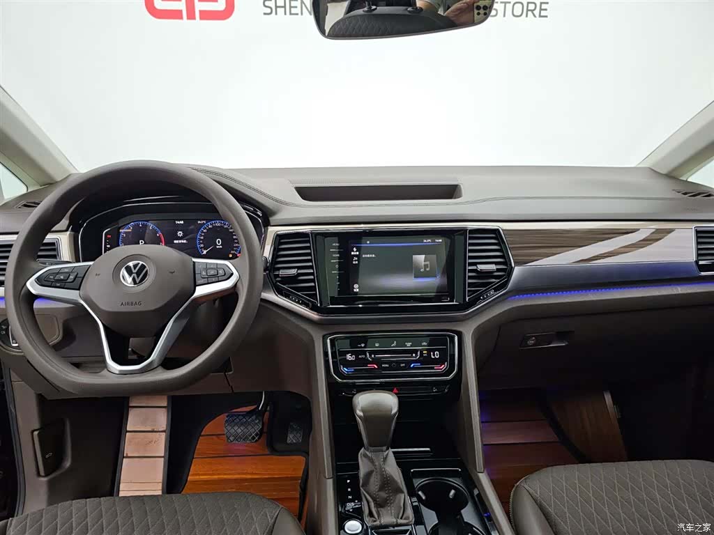 Volkswagen Viloran, 2020 16