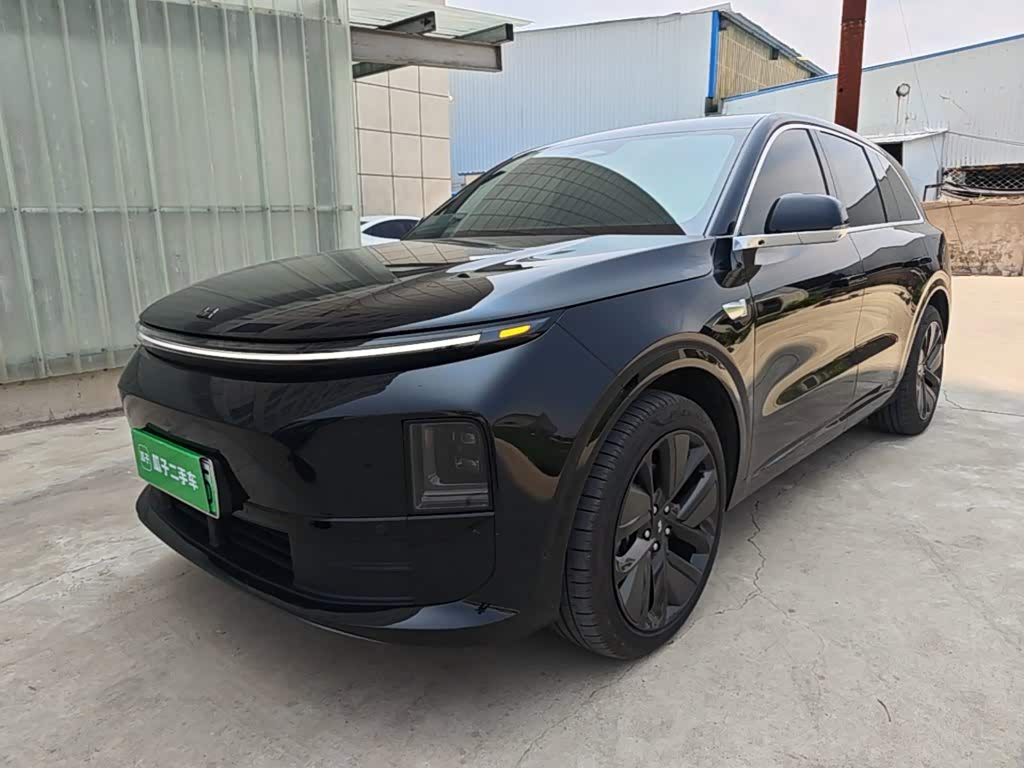 Li Auto L6