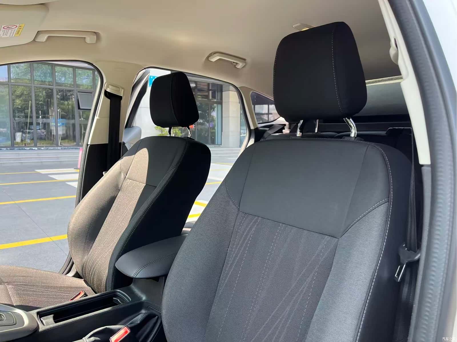 Ford Focus, 2019 13
