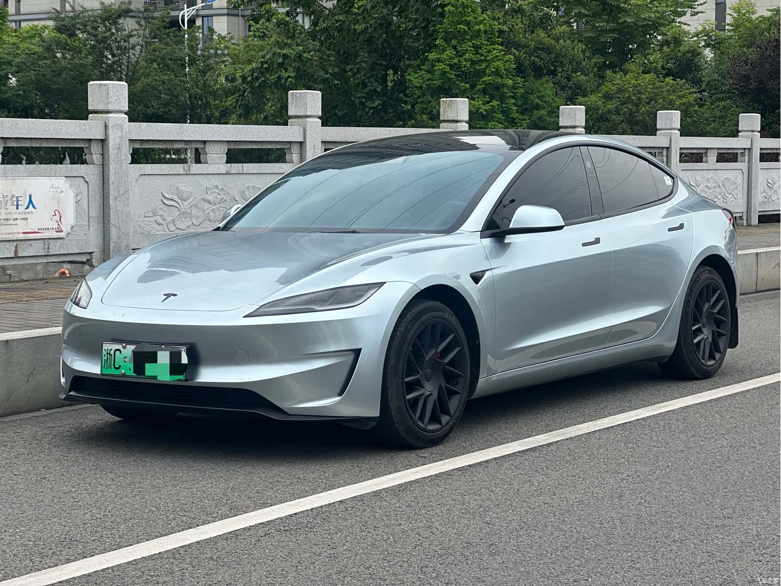 Tesla Model 3, 2024 1