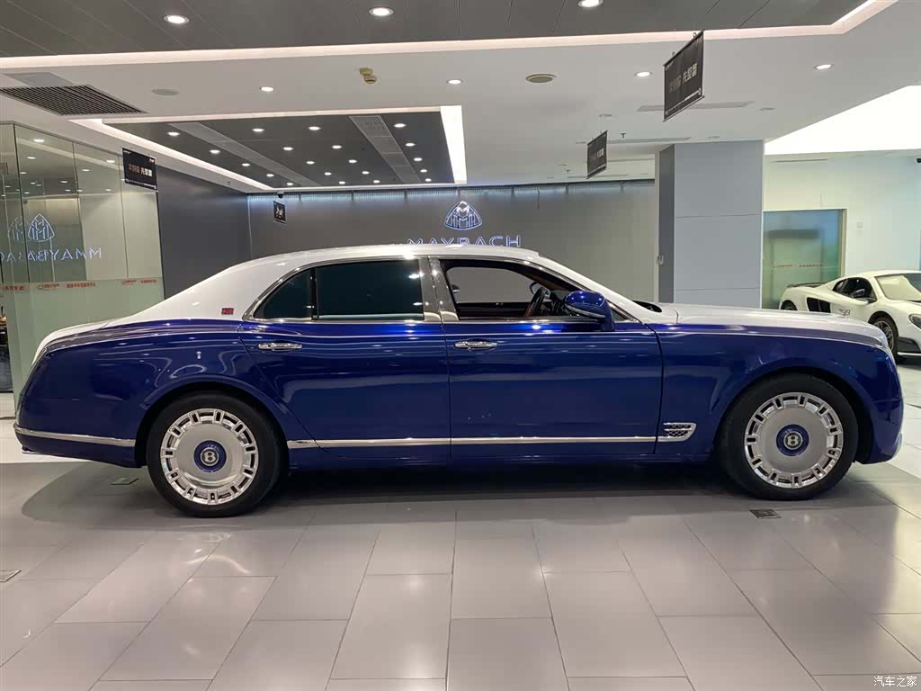 Bentley Mulsanne, 2011 4