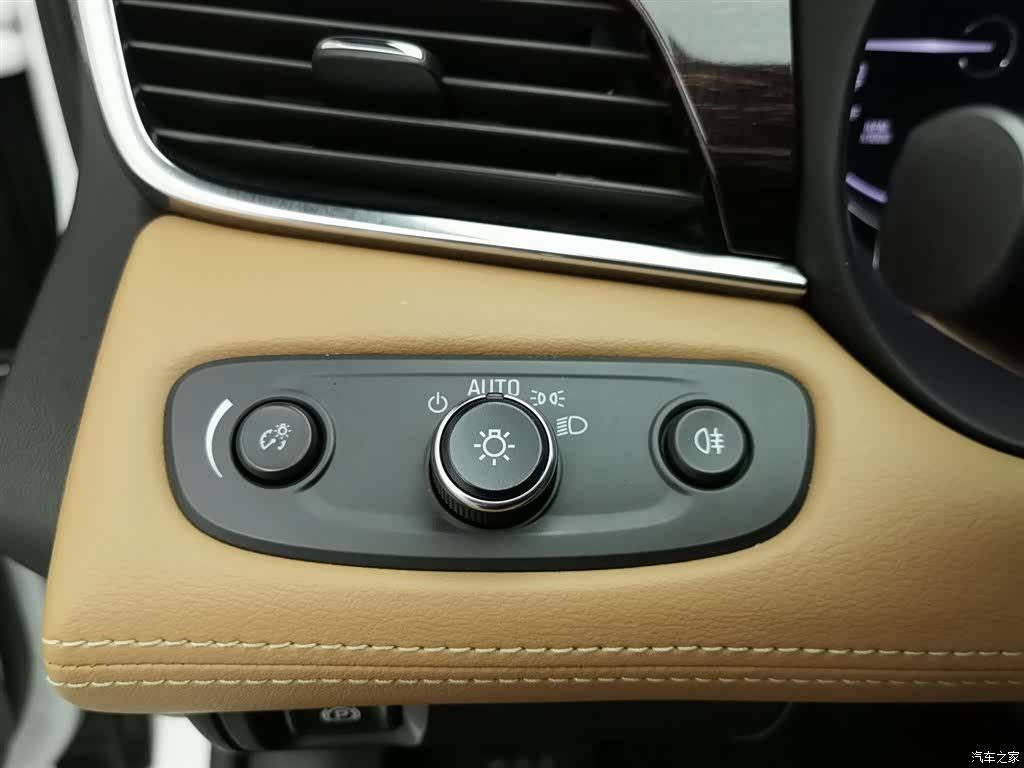 Buick LaCrosse, 2018 21