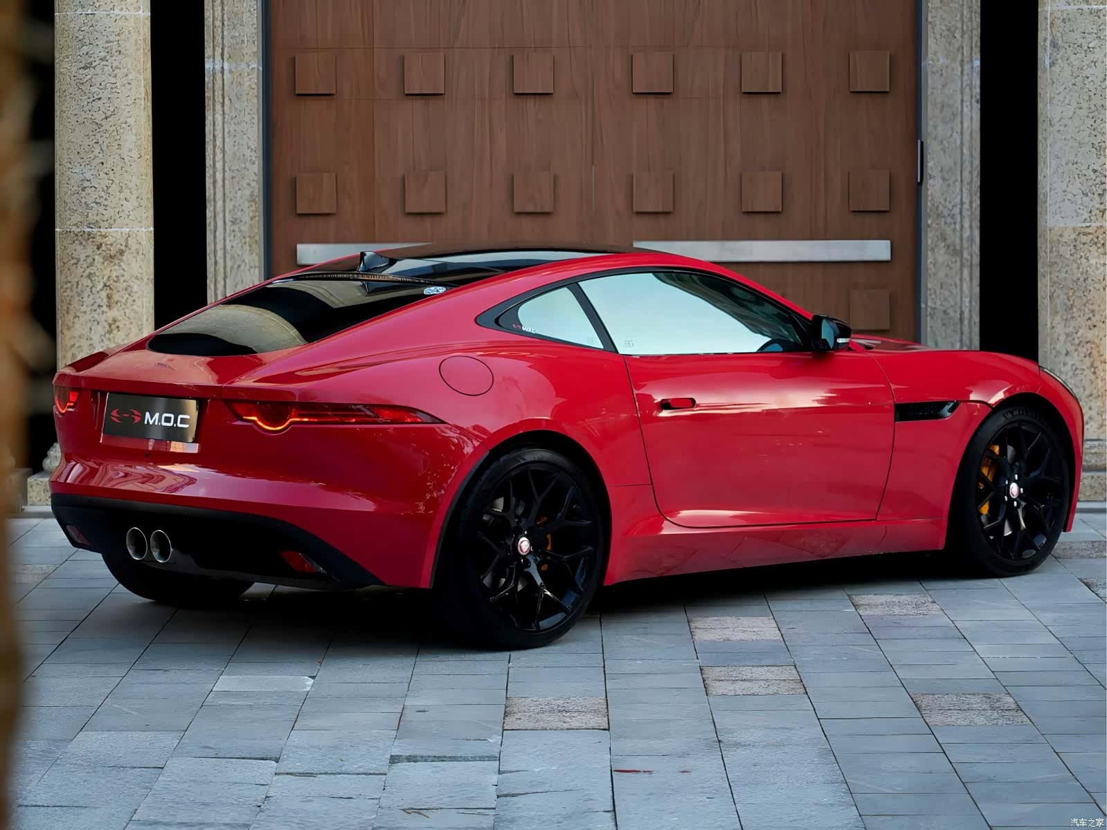 Jaguar F-TYPE, 2015 все фото