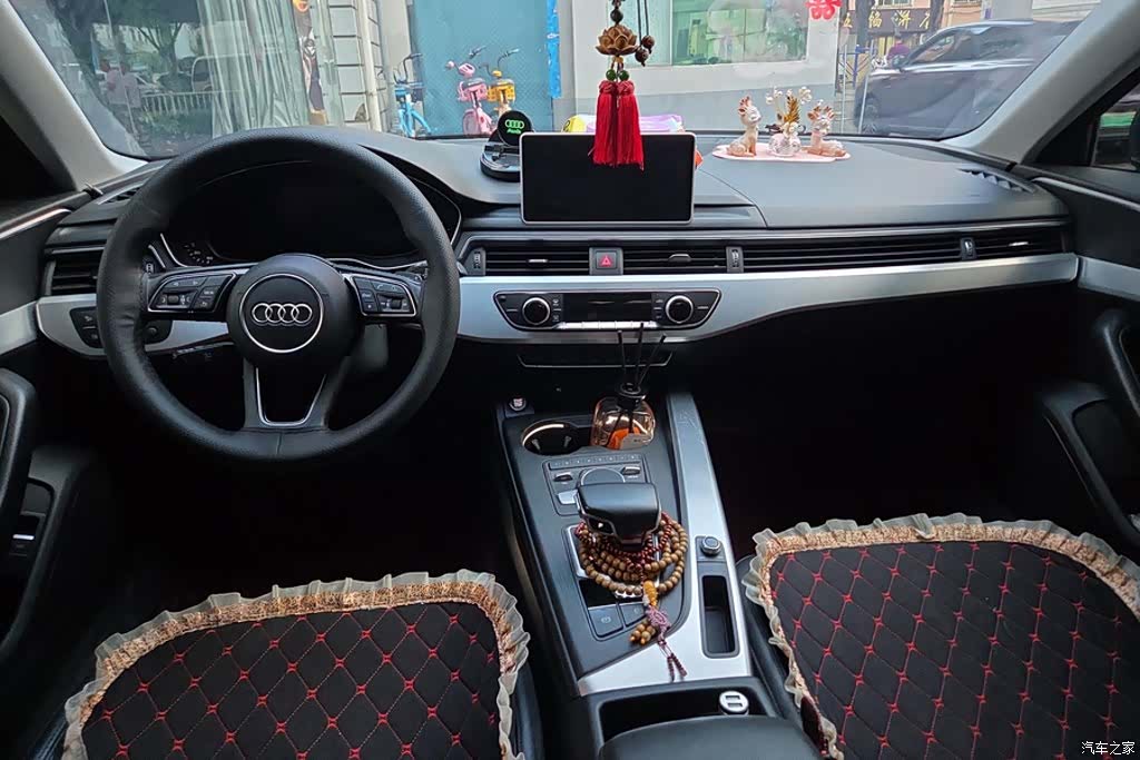 Audi A4L, 2019 12