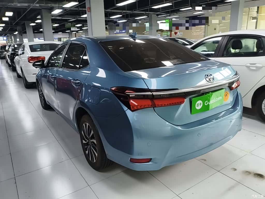 Toyota Corolla, 2018 все фото