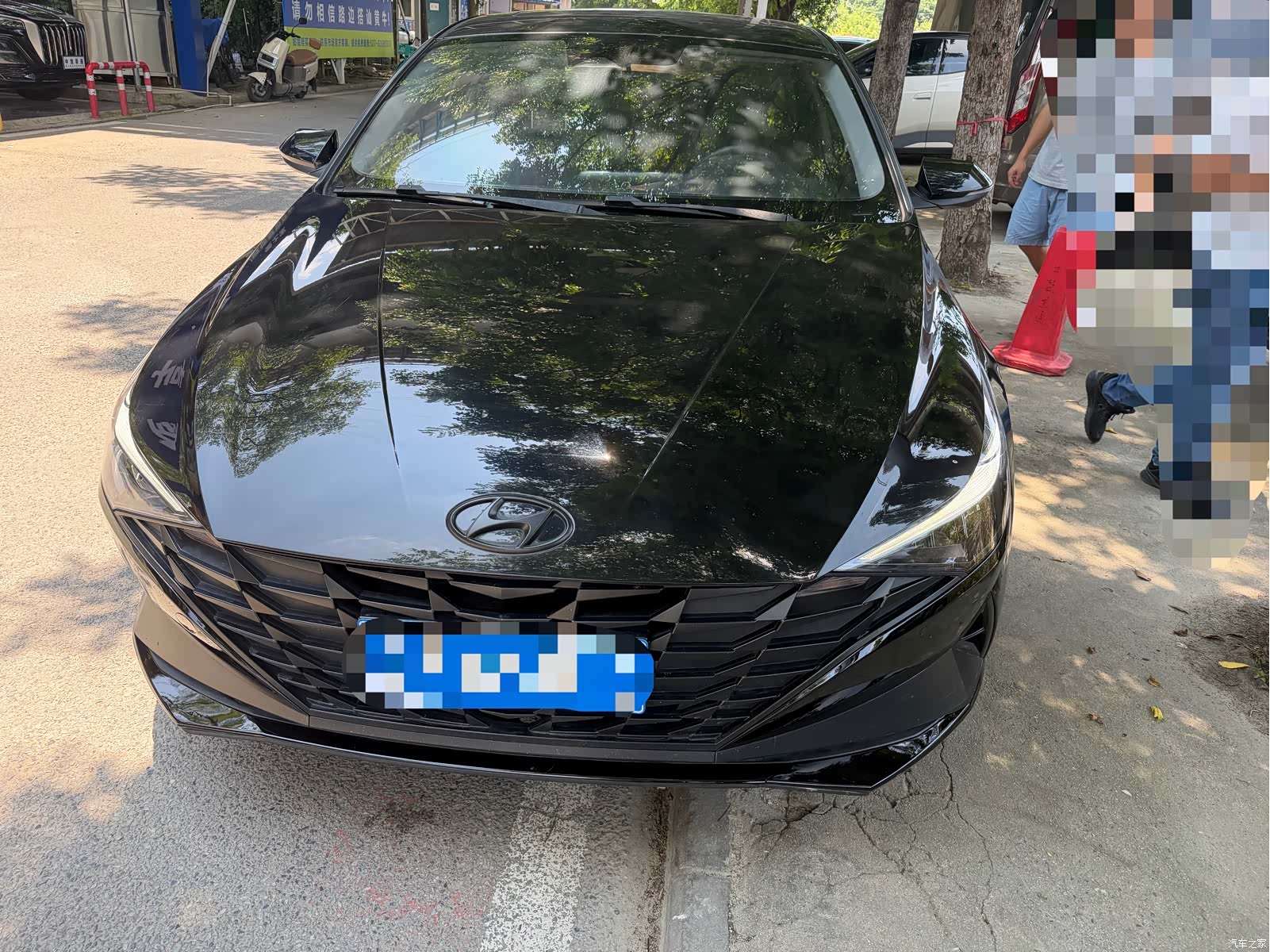 Hyundai Elantra, 2022 2