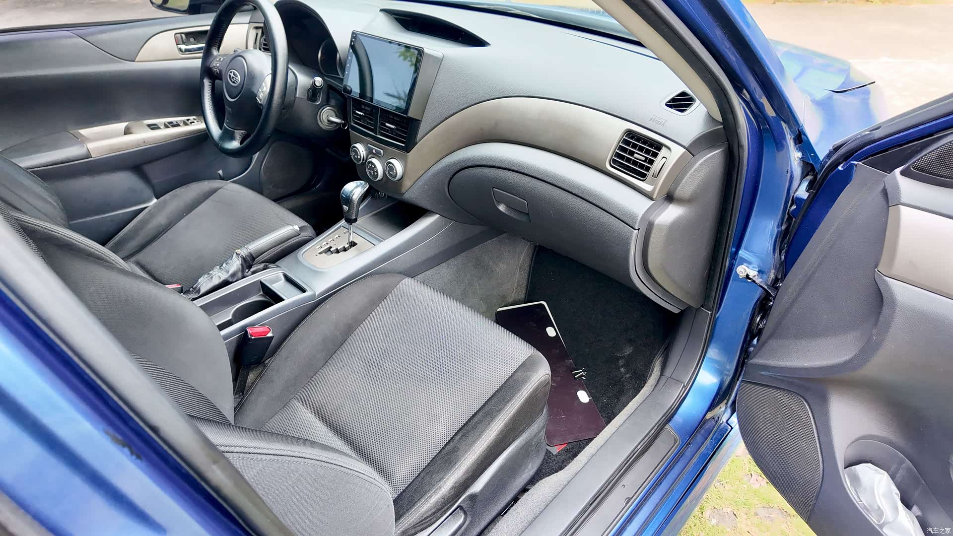 Subaru 2.0R, 2009 34