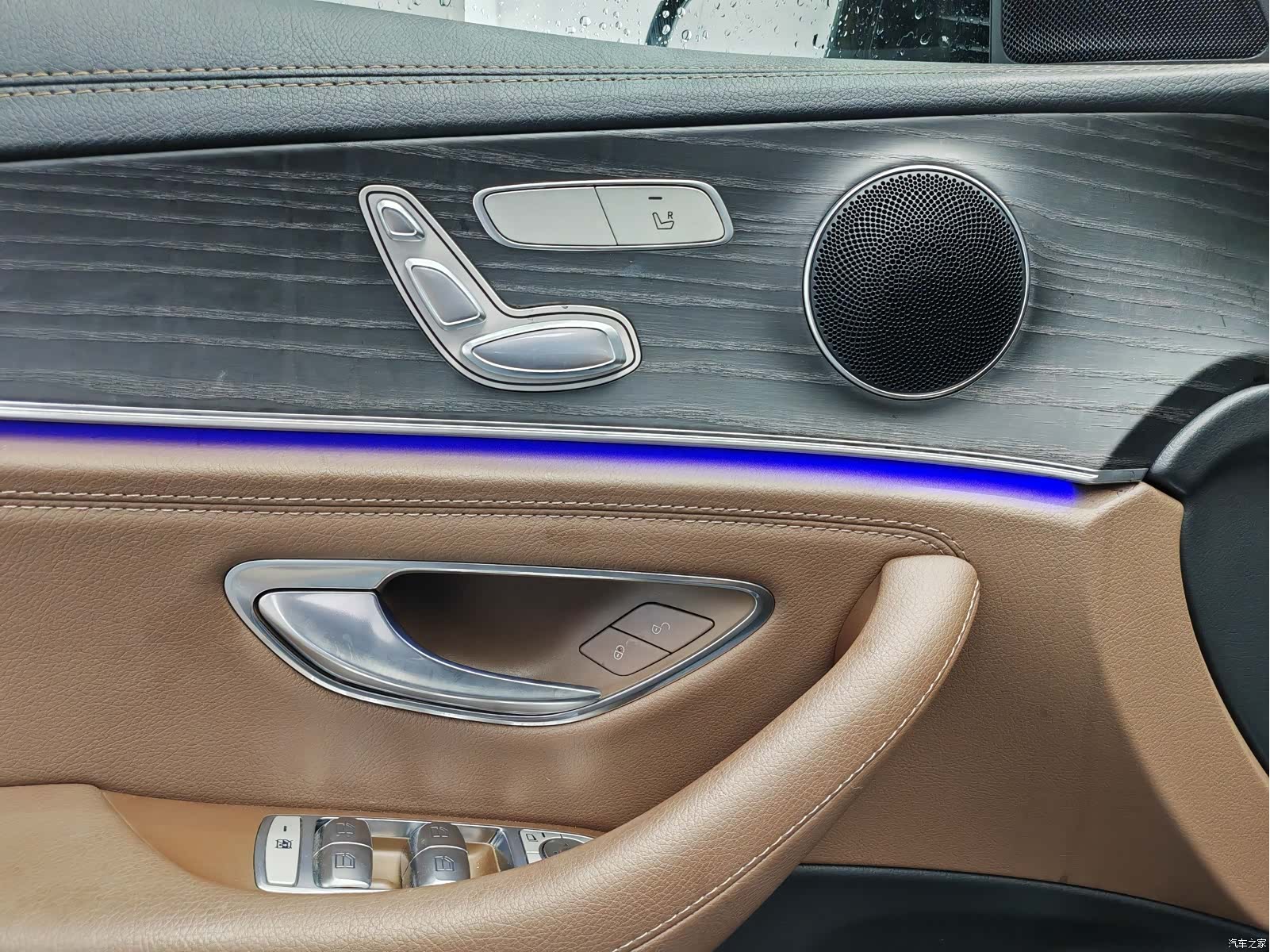 Mercedes-Benz E-Class, 2021 19