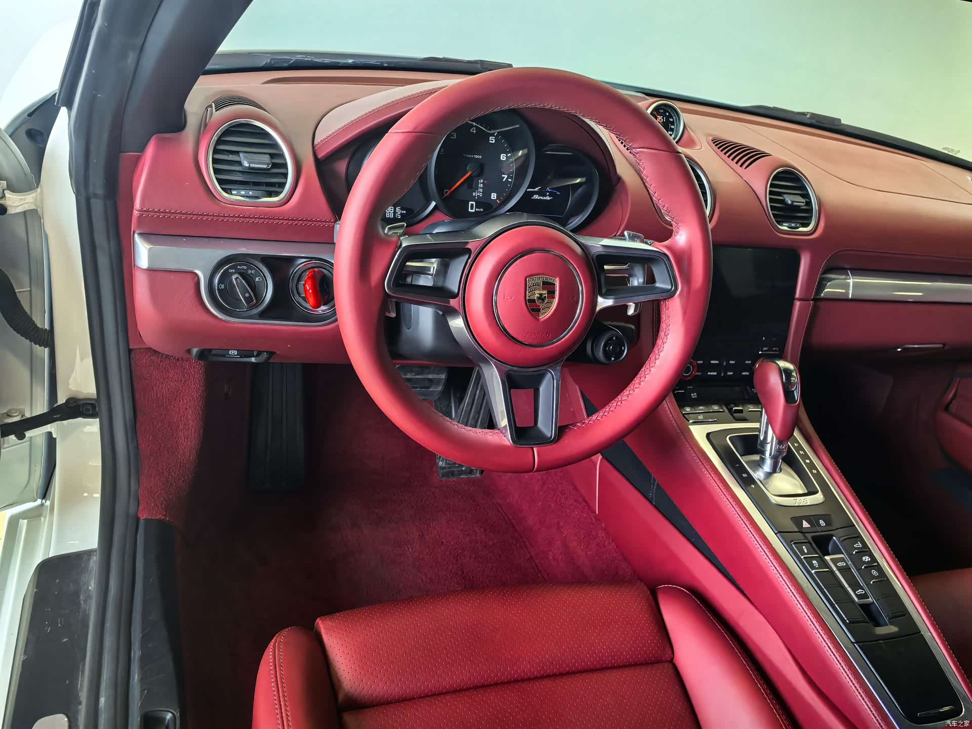 Porsche Boxster, 2024 8