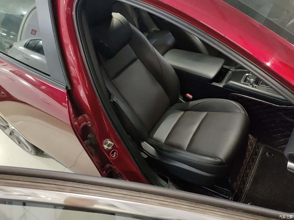 Mazda Mazda3, 2020 25