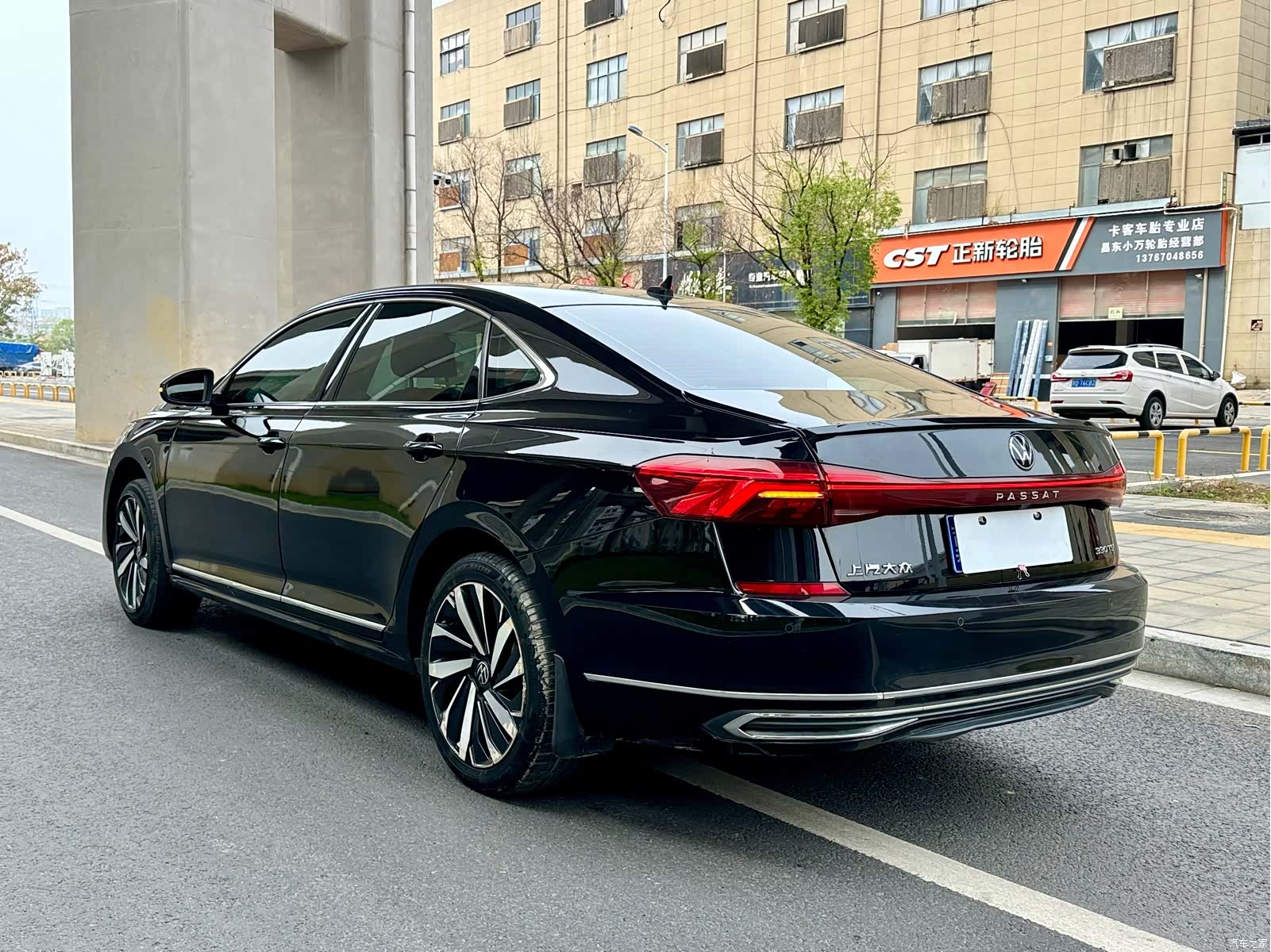 Volkswagen Passat, 2022 8