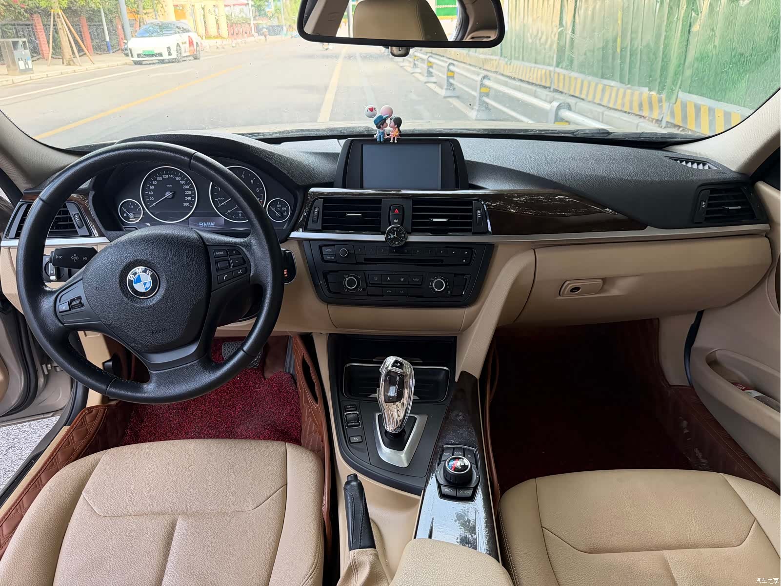 BMW 3 Series, 2013 13