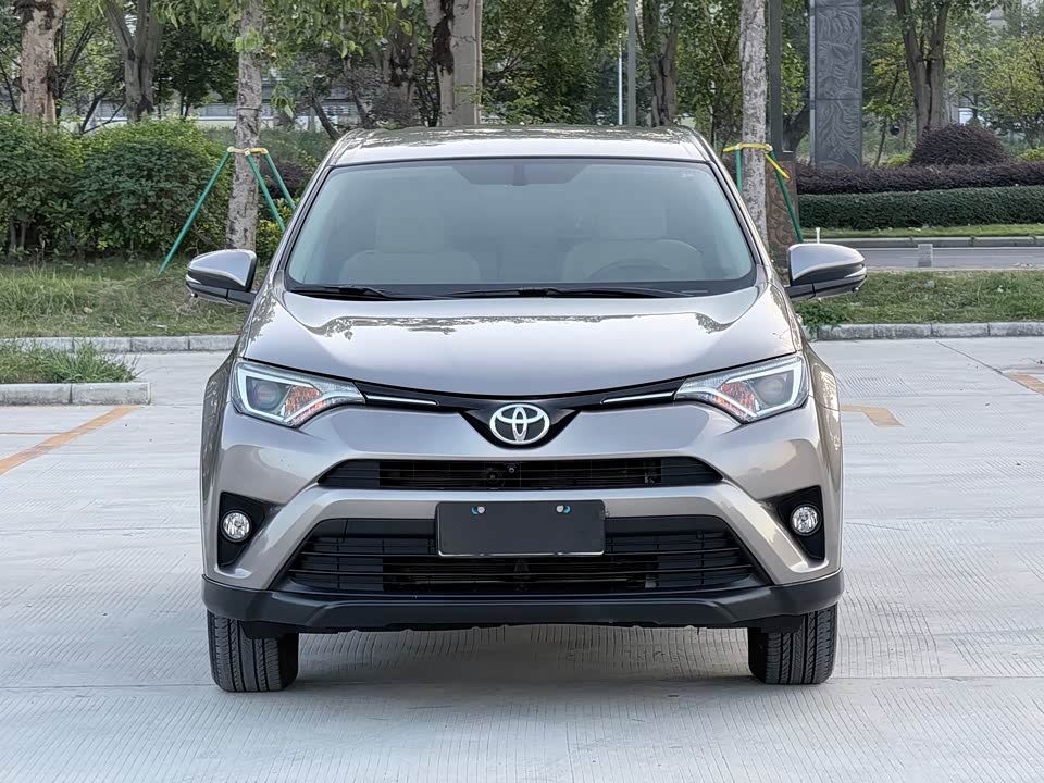 Toyota RAV4 Rongfang