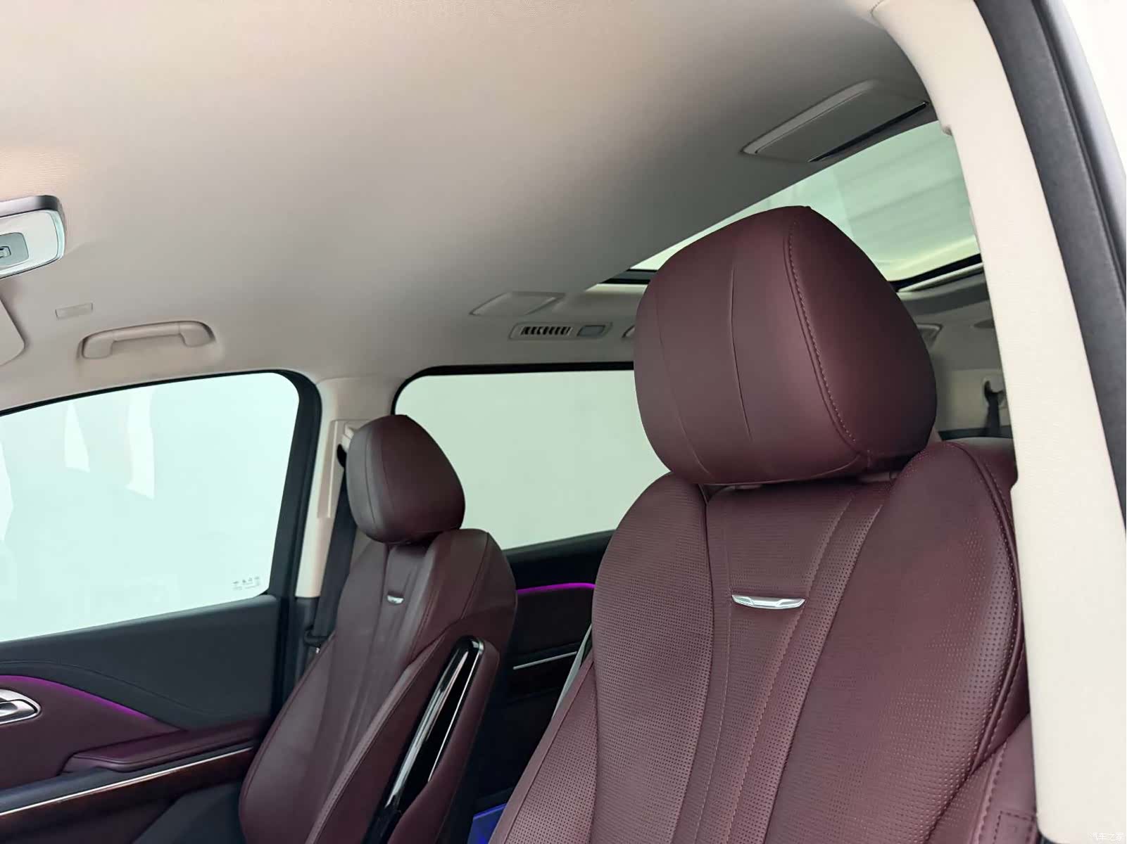 Hongqi HQ9, 2023 16