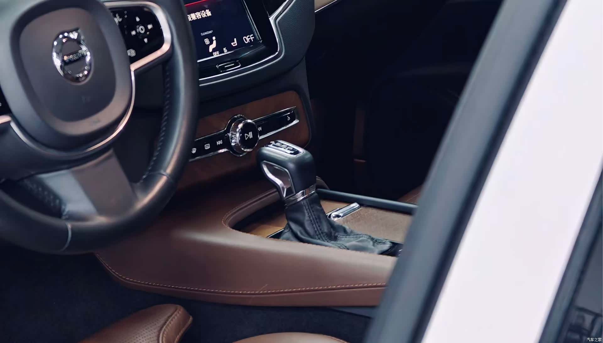 Volvo XC90, 2017 13