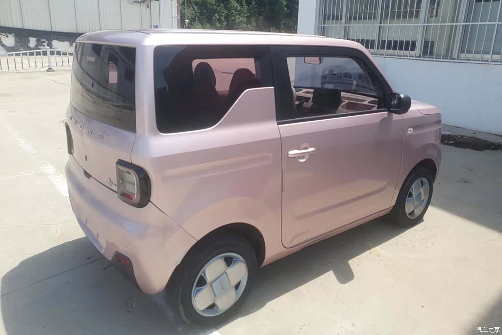 Geely Panda, 2023 3