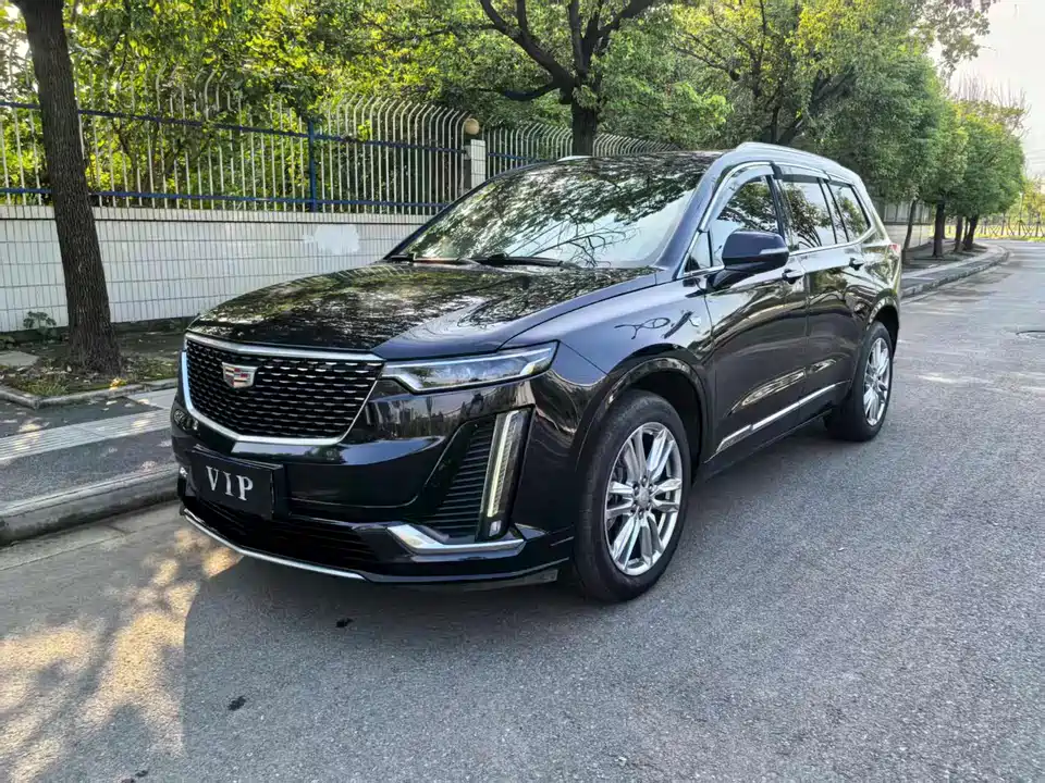 Cadillac XT6