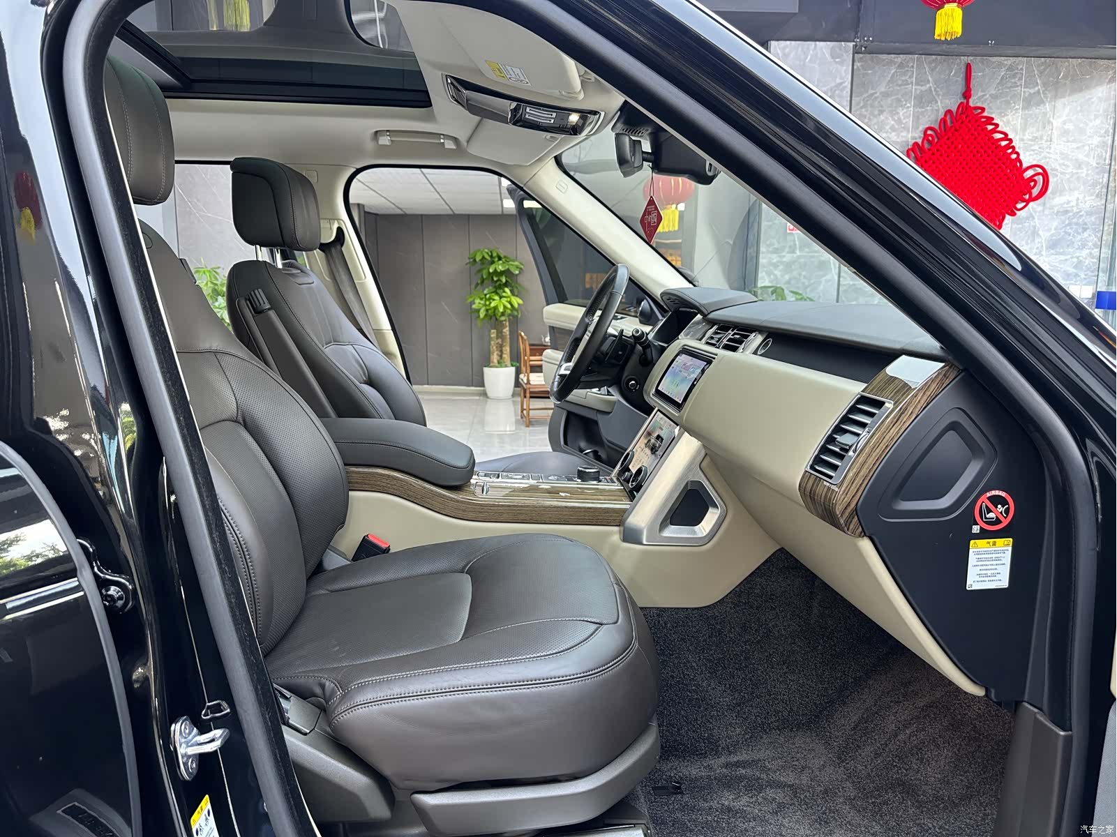 Land Rover Range Rover, 2018 10