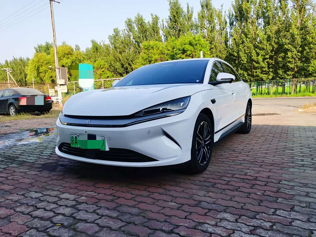 BYD Qin L