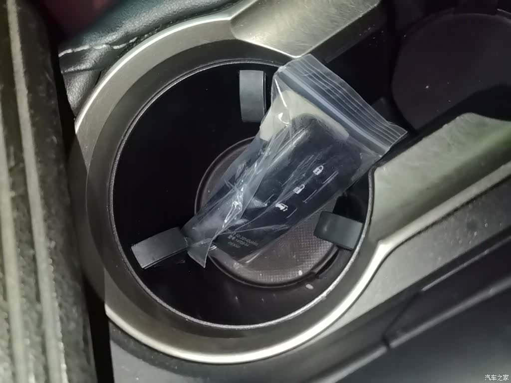 Lexus NX, 2018 9