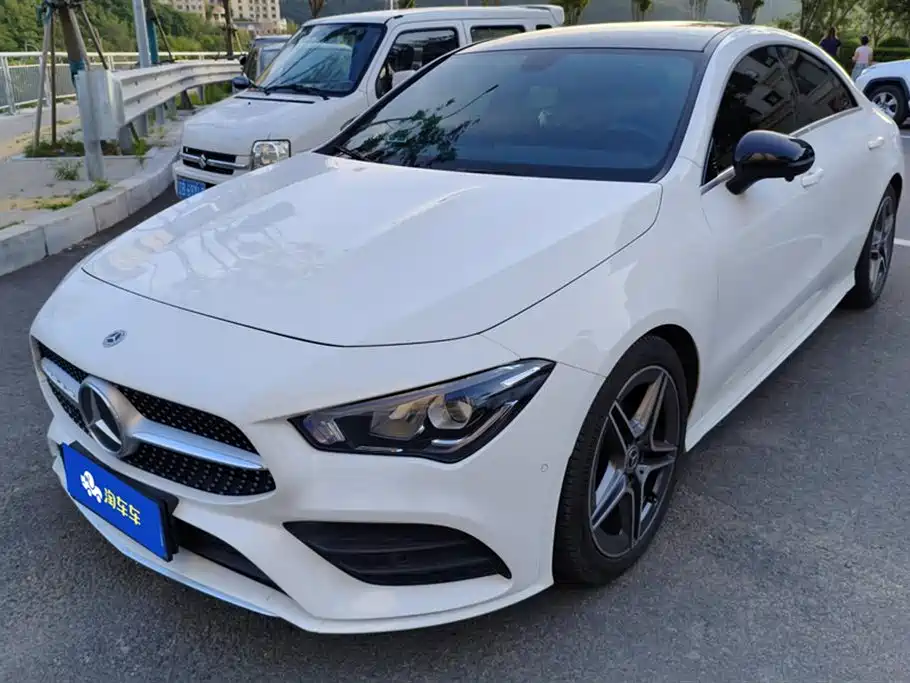 Mercedes-Benz CLA