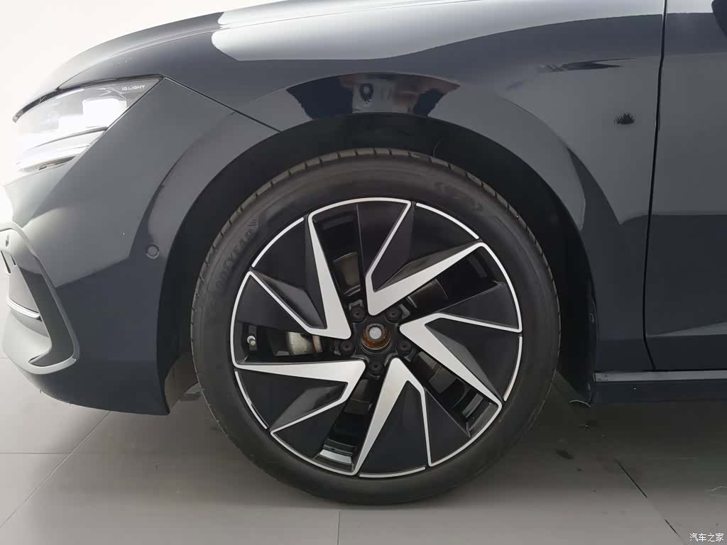 Volkswagen Magotan, 2024 17