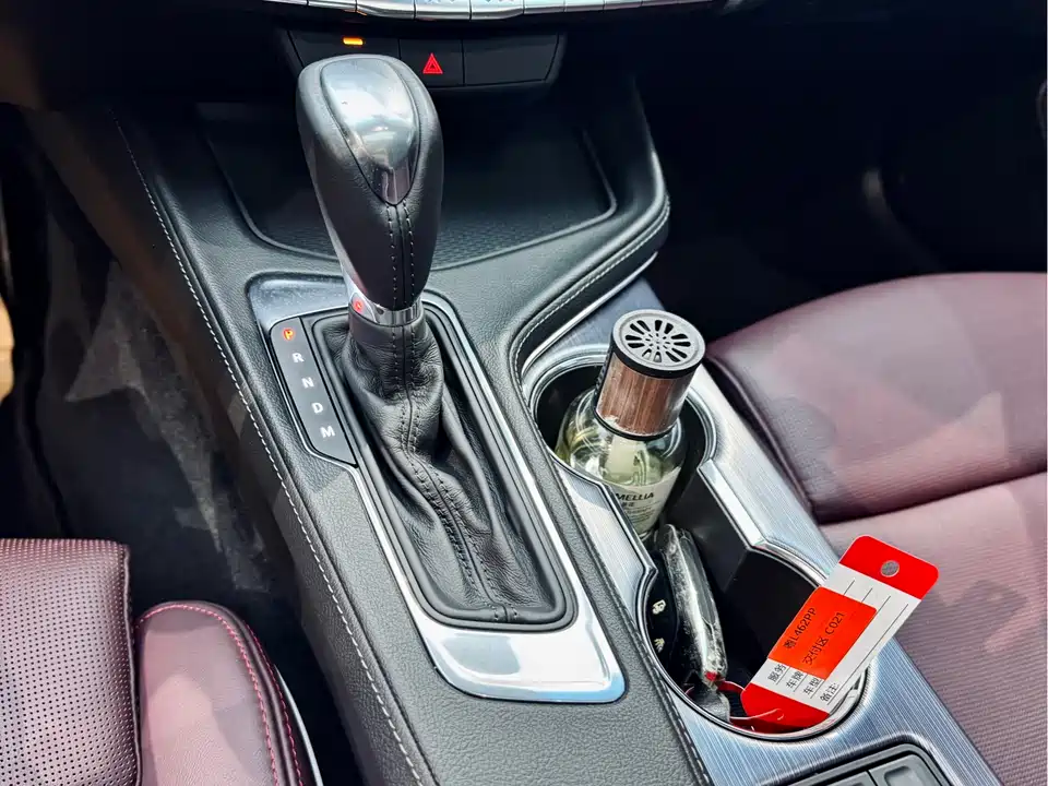 Cadillac CT4
