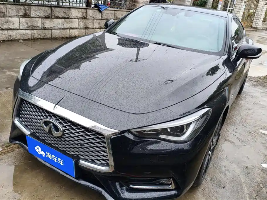 Infiniti Q60