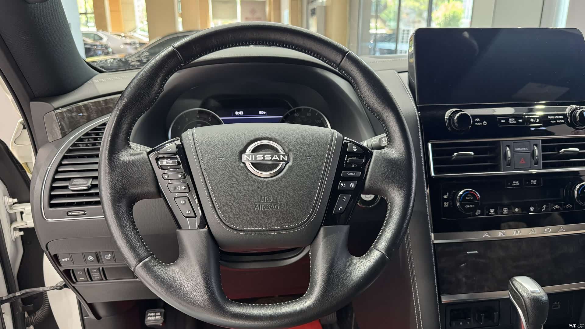 Nissan Patrol, 2022 15