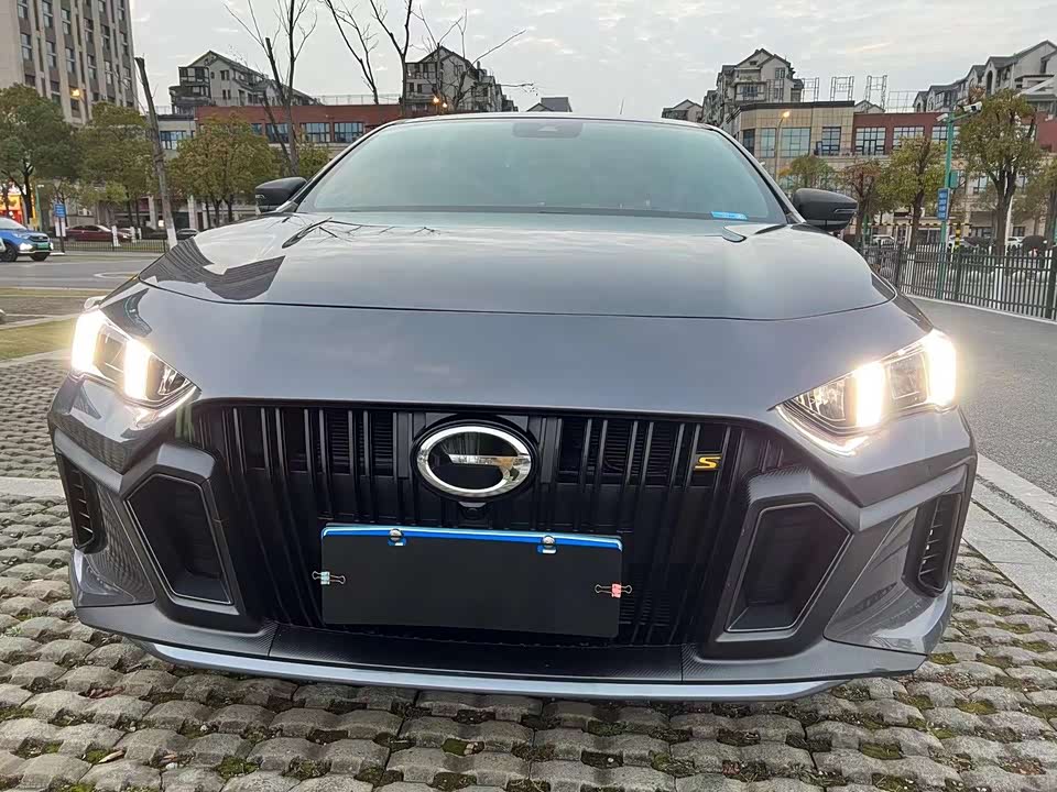 Trumpchi Shadow Leopard