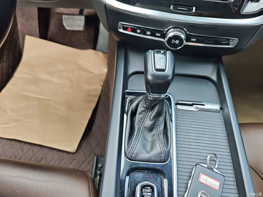 Volvo S60, 2021 14