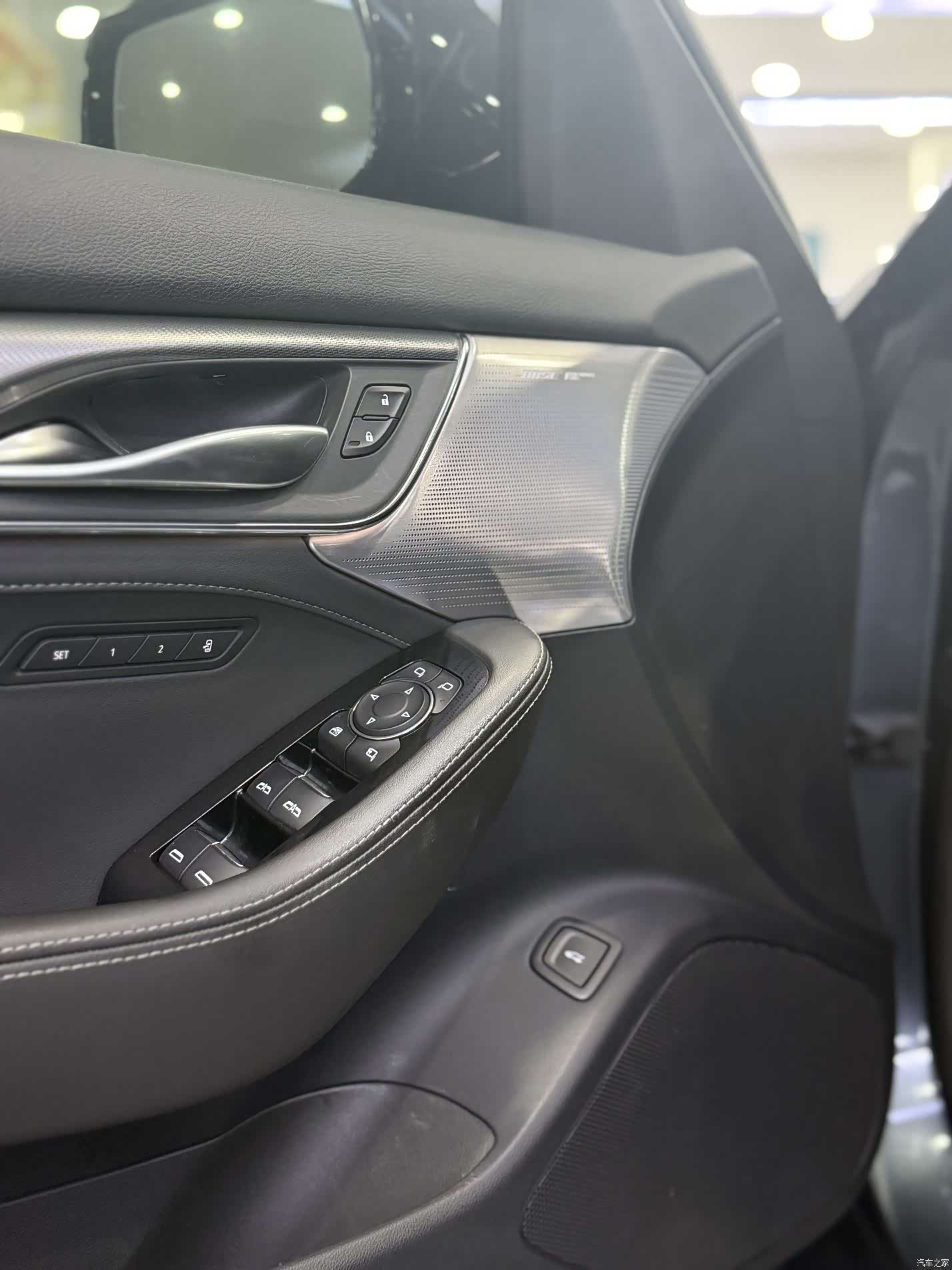 Cadillac CT5, 2020 все фото