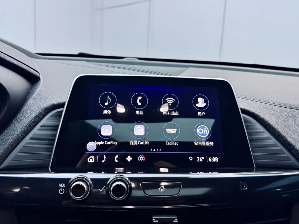 Cadillac CT4