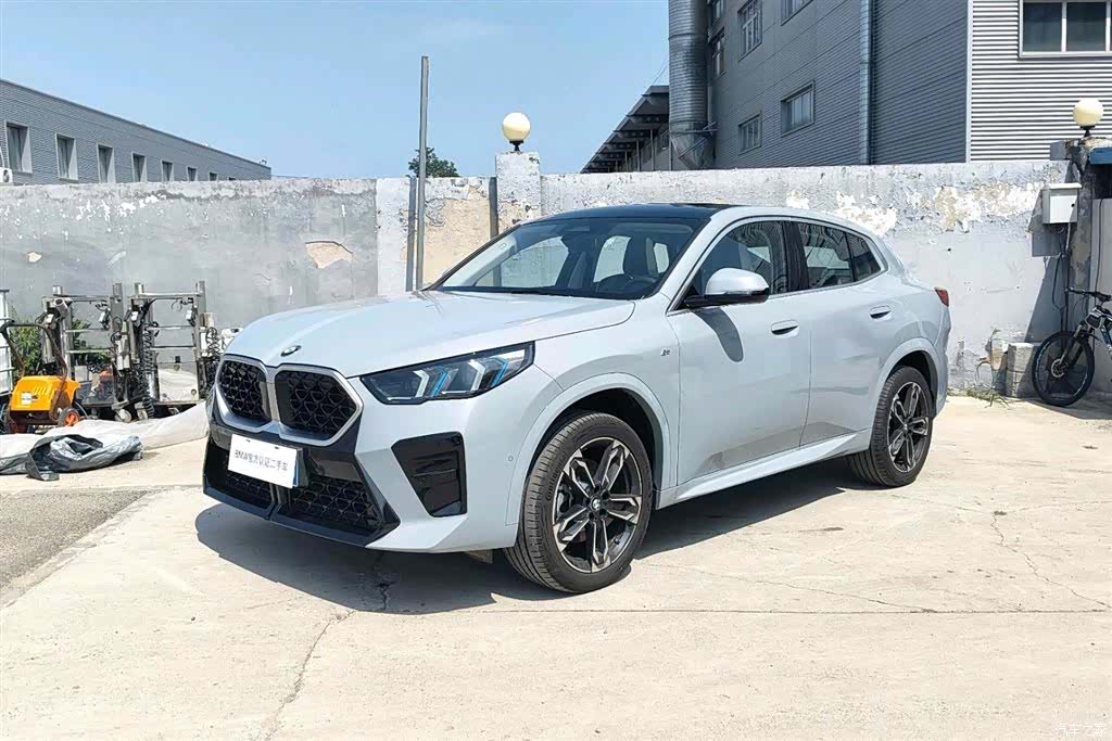 BMW X2, 2025 1
