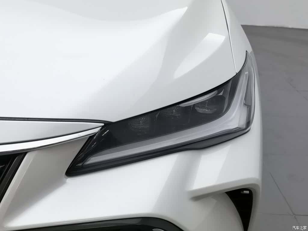 Toyota Avalon, 2023 7