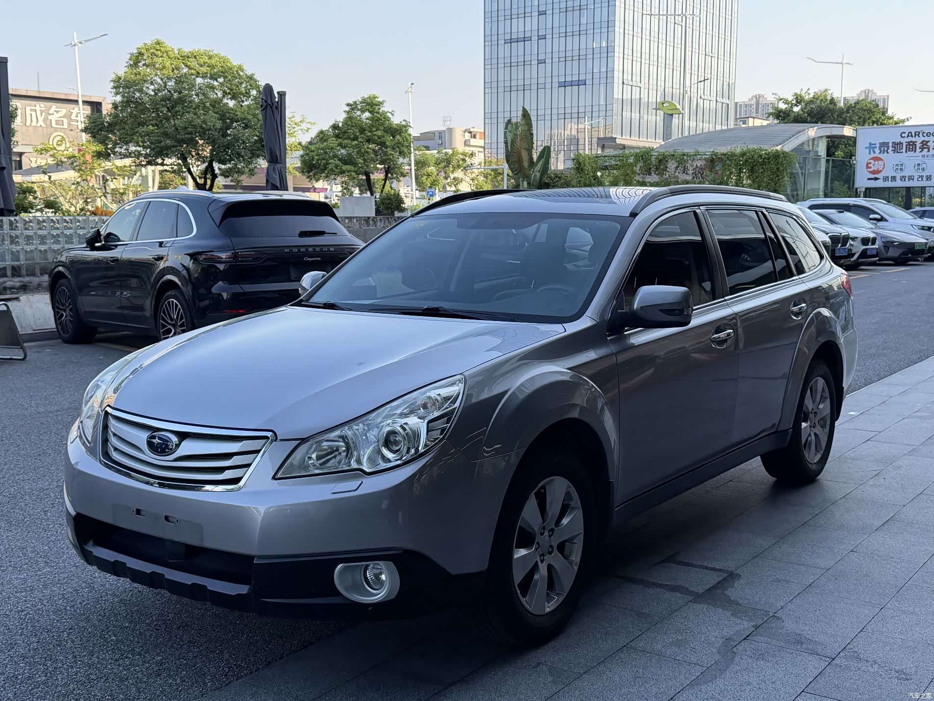 Subaru Outback, 2010 1