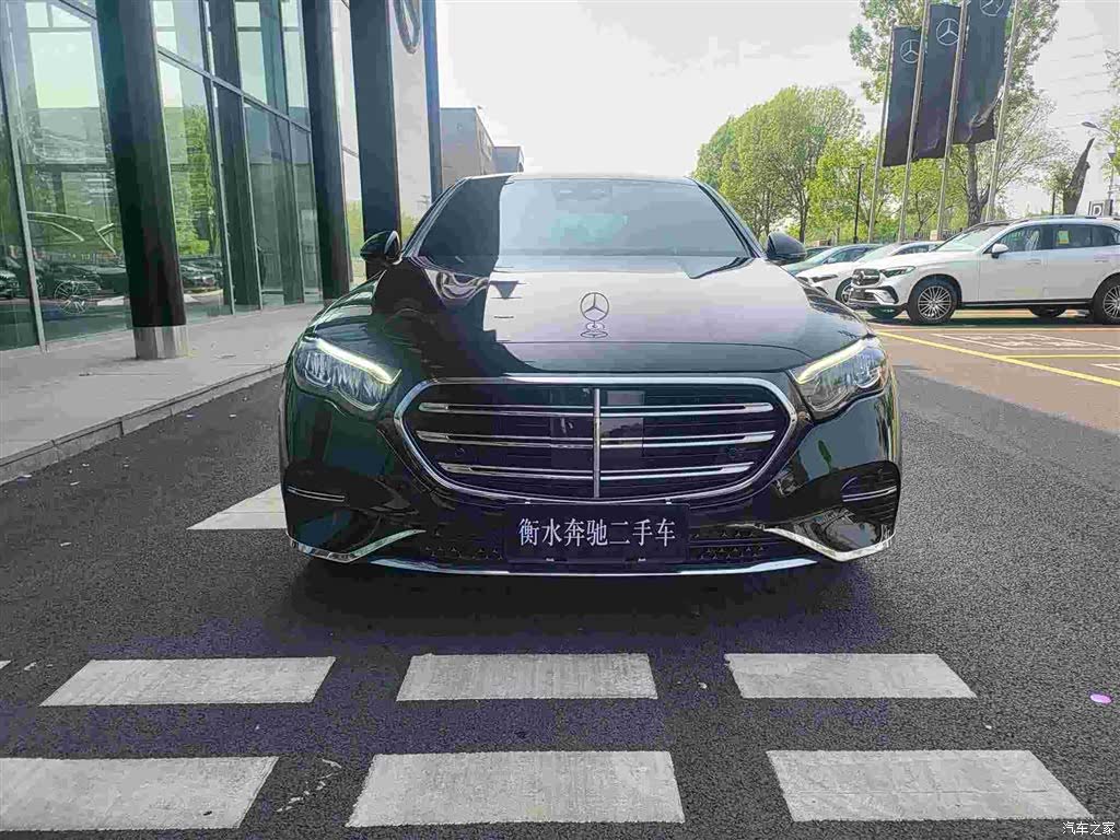 Mercedes-Benz E-Class, 2024 2